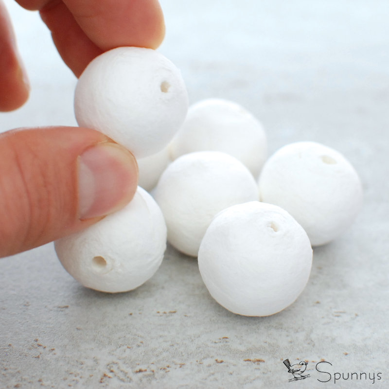 Spun Cotton Balls ø 6 mm - 1 Pack of 100 - SPUNNYS, white